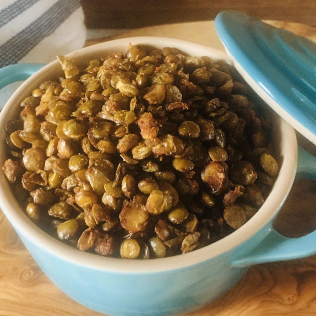 oven roasted crispy lentils in blue pot